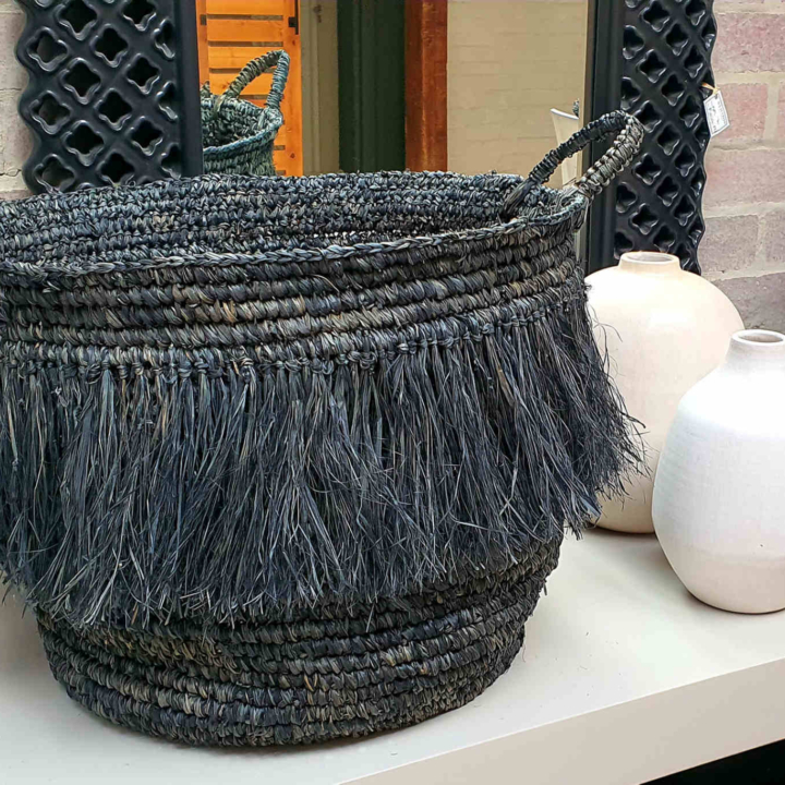 Thesen Harbour Town Shop